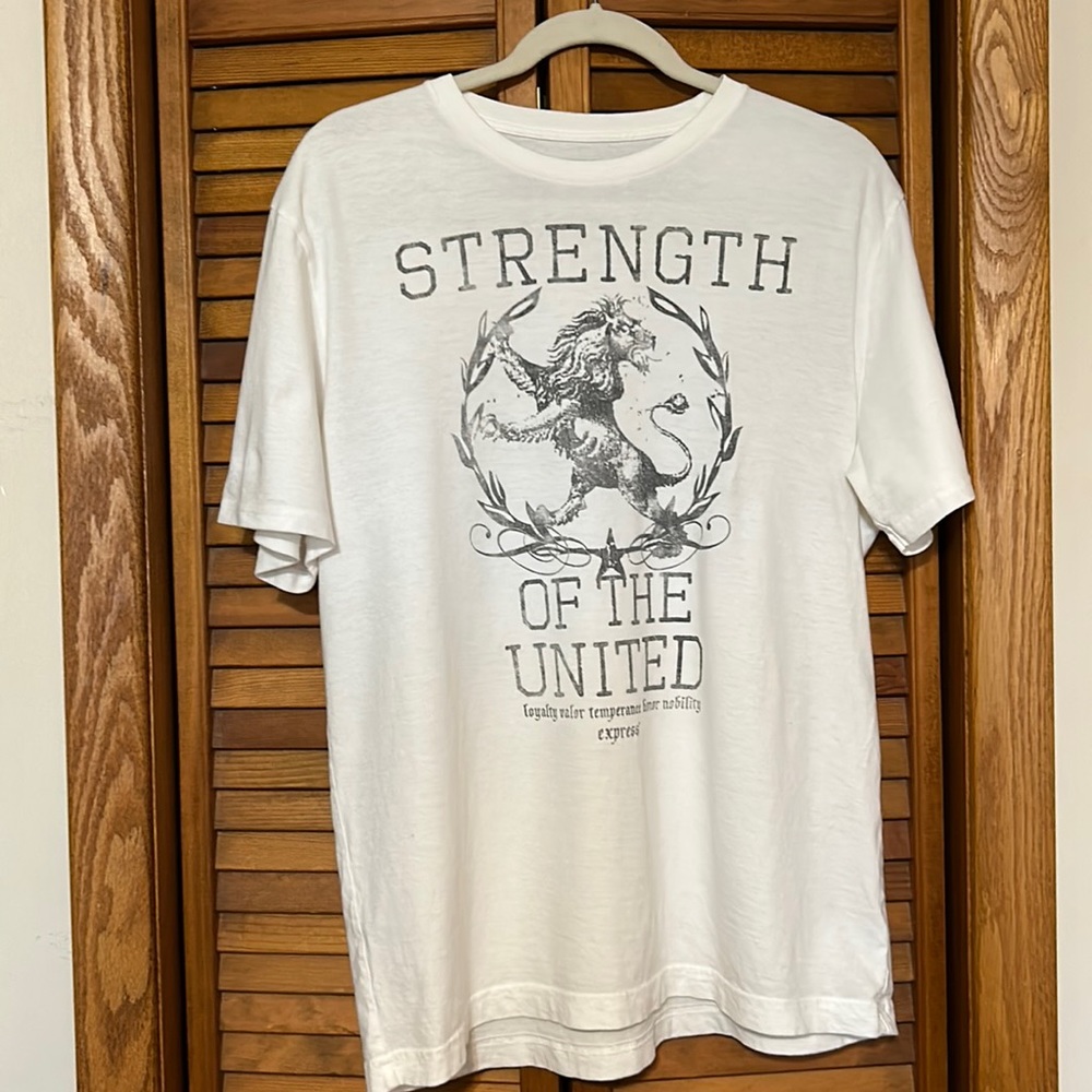 Express Graphic T-Shirt